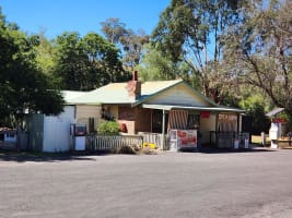 Complete Off-Grid Town - GROUP ACCOMMODATION - CARAVAN PARK - General Store, Fuel
