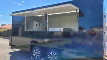 Gourmet Pizza Food Truck - Events & Catering