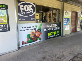 A Hotel in Walkerston "One of the top pubs in Scrubby"