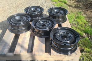 Large-Scale Sandblasting Facility With Freehold