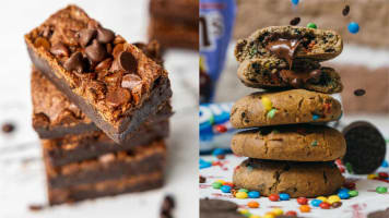 Indulge in Sweet Success with Mrs. Fields® Bakery Cafe Franchise!