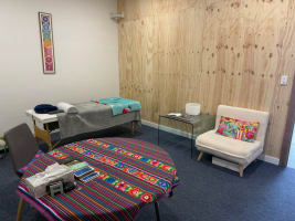 Health and Wellness Crystal Healing Centre Beauty,Natural Therapy & Retail  Glenelg for Sale