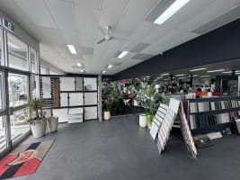 Albany Icon Business
