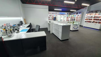 UNDER OFFER - Retail and Service Based Technology Business – Norwood and Mt Barker, SA