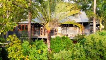Live, Work & Prosper with this Rare Business & Lifestyle Opportunity