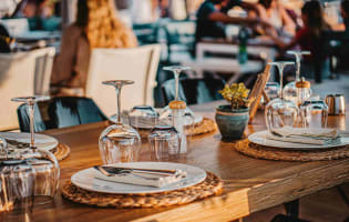 Restaurant and Bar for Sale in Bustling Location -At a Bargain price [2406211]