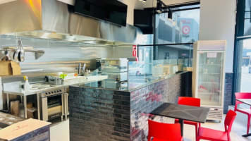 Fully Fitted Modern Pizzeria with Premium Fit-Out