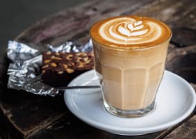 Sandwich Bar & Coffee Shop - Prime Location in Mildura [2411031]