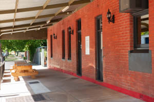 LEASEHOLD - Railway Hotel, Wangaratta VIC - 1P0577