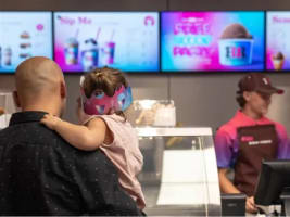 Baskin Robbins Store - Near Byron Bay