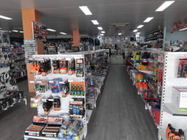 Vendor Finance  Thriving Auto Parts St Helens L/H $100,000+SAV Busy & Profitable Freehold Available