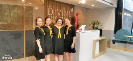 High end/Luxurious Beauty Salon and Training Academy For Sale