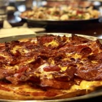 PIZZA RESTAURANT - 6 NIGHTS - TAKING $25,000 PW.  CHEAP RENT $990PW.  STRONG, STABLE, LONG ESTABL...