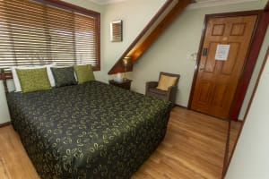 Profitable Seaside Bed & Breakfast Freehold Investment in Redcliffe