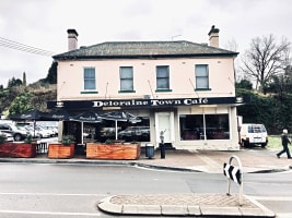 Passive Commercial Investment  Deloraine