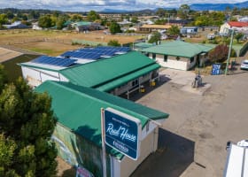 Road House General Store LPO Freehold 3BR Home Block size 2668m2, T/O FY25 $1.5mill+