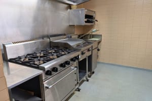 Murray River One Pub Town - Railway Hotel, Strathmerton Vic