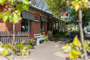 LEASEHOLD - Moyhu Hotel, VIC - 1P0514