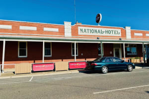 UNDER OFFER - National Hotel Stawell