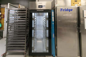 Profitable Bakery + Freehold  / Prime Sea Change Location!