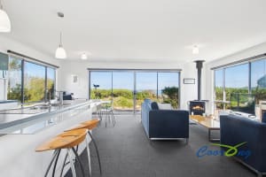 Established Waterfront Holiday Accommodation Business – Strong Returns & Growth Potential