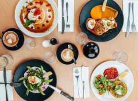 Profitable Melbourne Café | $18K+ Weekly Revenue | Low Rent | Premium Location