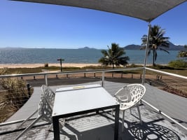 Money Maker Beachfront Leasehold, Walk to CBD And Lifestyle Business Opportunity - 2688ML