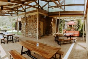 Freehold Hotel for Sale plus Adjoining Land – Pratty's Patch, Maiden Gully VIC