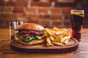 Chattel Sale: Full Set-Up - Burger Restaurant/Takeaway [2503191B]