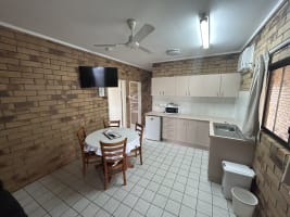 MODERN WESTERN QLD LEASEHOLD MOTEL OPPORTUNITY - 1941ML