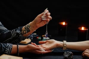 ESTABLISHED CRYSTAL, GIFT & WELLNESS BUSINESS - Established 14 Years | Retail & Online | Exclusiv...