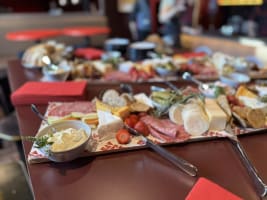 Pizza & Wine Bar - World Class Fitout & Cheapest Rent In Town