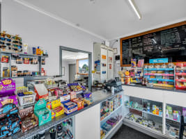 Road House General Store LPO Freehold 3BR Home Block size 2668m2, T/O FY25 $1.5mill+