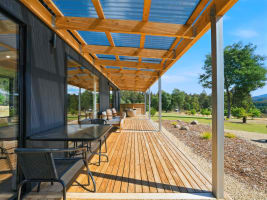 LUXURY TOURISM RETREAT & LIFESTYLE PROPERTY | APPROVED EXPANSION | TASMANIA