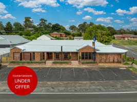 RARE FREEHOLD HOSPITALITY OPPORTUNITY IN ORANGE’S GROWING EASTERN CORRIDOR - 153HF