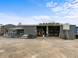 Busy Hardware & Garden centre.  Vendor finance available