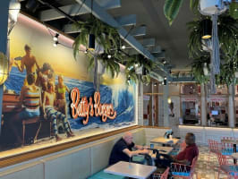 BETTY’S BURGERS TORQUAY FOR SALE - POA