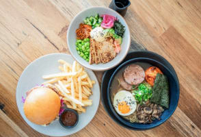 Iconic Inner North East Cafe taking $25,000 p/w (Our Ref: V2114)