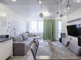 Profitable Designer Lighting E-Commerce Brand