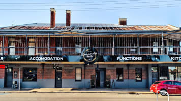 UNDER OFFER - Commercial Hotel - Merredin