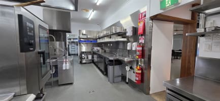 TURNKEY BAR & GRILL FOR SALE — RAINBOW BEACH QLD