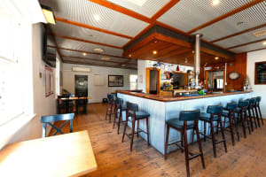 LEASEHOLD - Moyhu Hotel, VIC - 1P0514