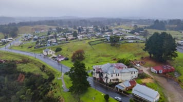 Profitable Iconic FHGC Bischoff 15 Room Hotel Waratah Tas $1mill+ T/O Growth Potential 10% ROI