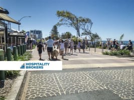 Beautiful Scarborough Cafe over looking Moreton Island