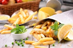 Busy Fish and Chips Shop *Busy Location Near Hawthorn [2408131]