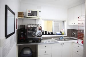 Ynxp2eivdjpwbjknil6b