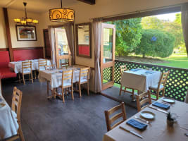 Highly regarded a la carte dining establishment