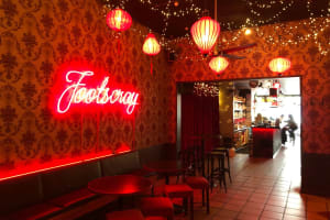 Littlefoot - Popular Bar & Live Music Venue