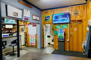 UNDER OFFER - Coleraine Hotel - multiple income streams