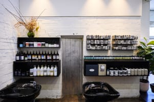 Turnkey Premium Hair Salon Fit-Out – Fitzroy